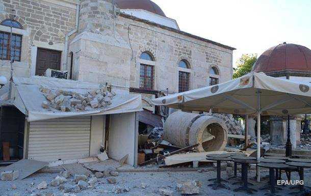 Число жертв землетрясения в Турции выросло до 14 человек