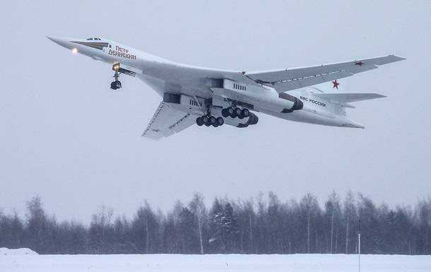 Появилось видео первого полета российского Ту-160М