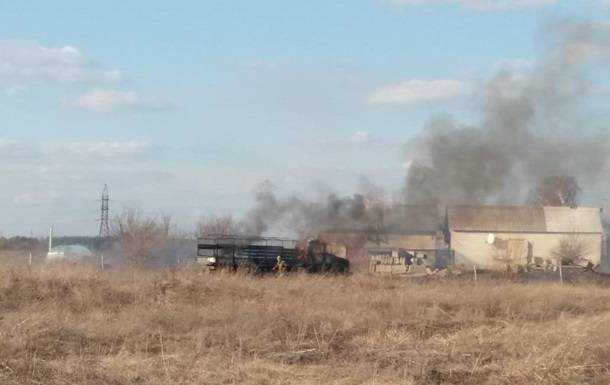 На Донбассе снова подбили грузовик с военными
