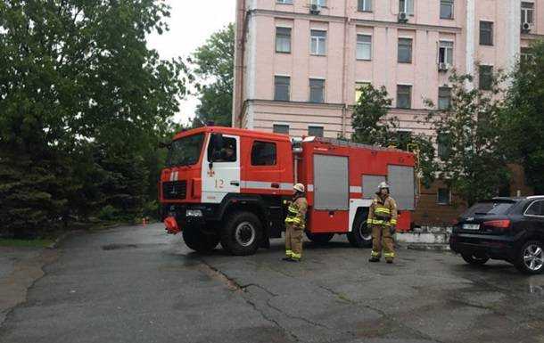В Киеве произошел пожар в Александровской больнице