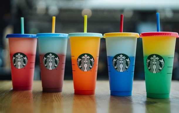 Использованные фирменные стаканы Starbucks взлетели в цене