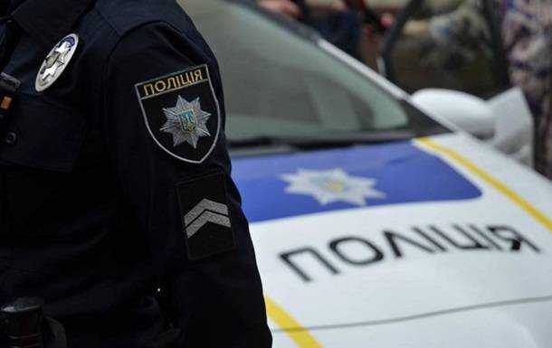 В Киеве во время оформления ДТП сбили полицейскую