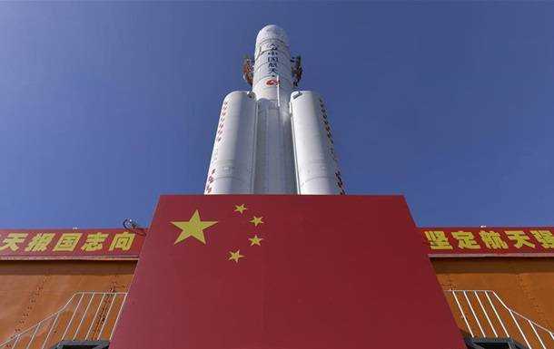 Китай подготовил ракету для запуска миссии на Марс