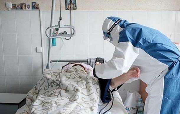COVID-больницы в Украине стремительно заполняются