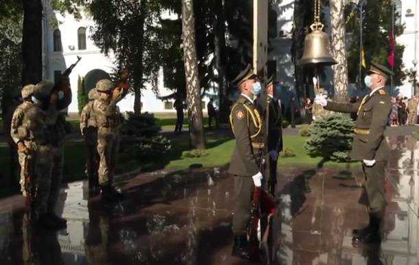 В Украине отдают честь памяти погибших защитников