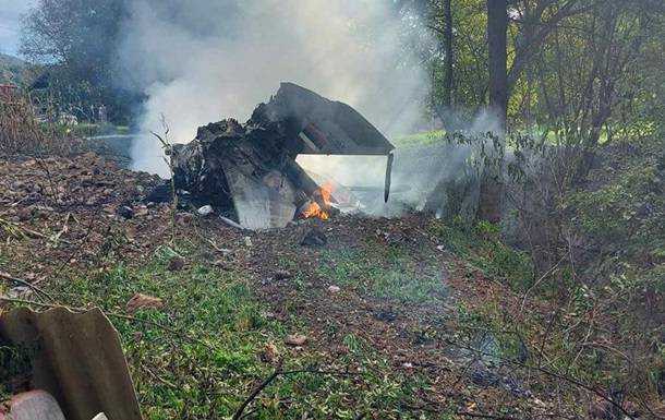 В Сербии истребитель МиГ-21 упал во дворе дома