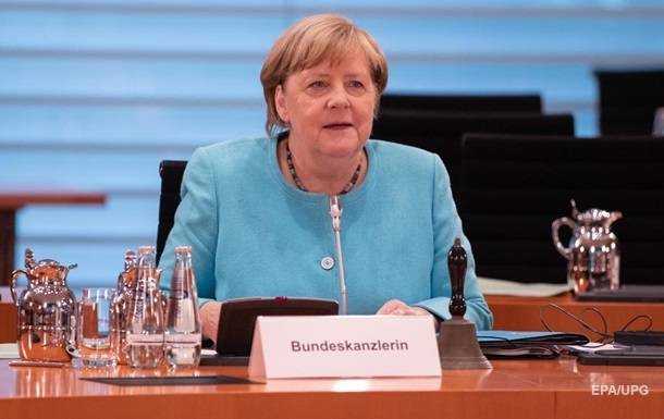 Меркель объявила о предстоящей встрече с Тихановской
