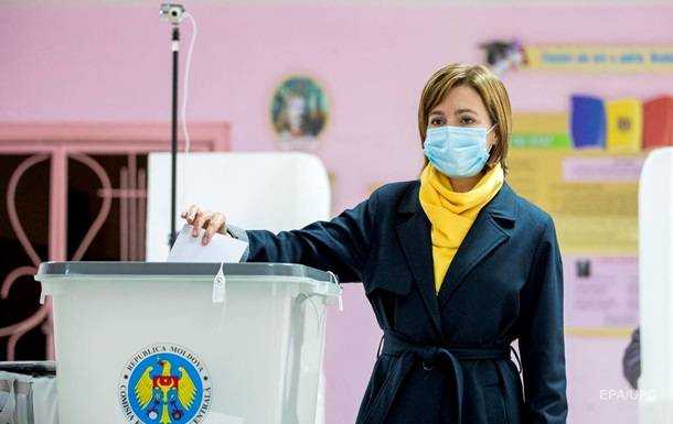 Санду обогнала Додона на выборах в Молдове