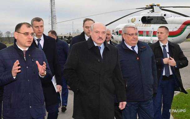 Лукашенко рассказал, что Украина требовала "душить Беларусь"