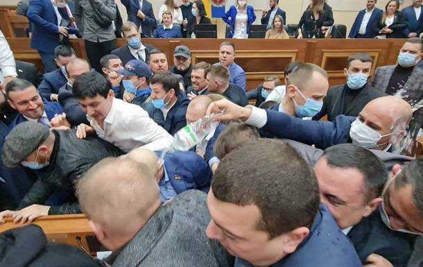 Депутаты с трудом избрали губернатора Одесской области