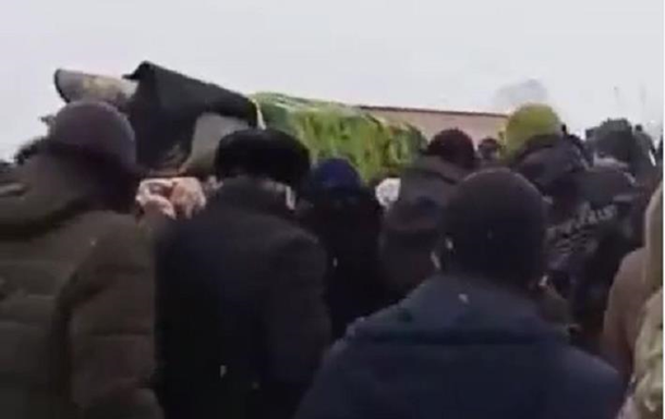 В Чечне похоронили юношу, обезглавившего учителя во Франции
