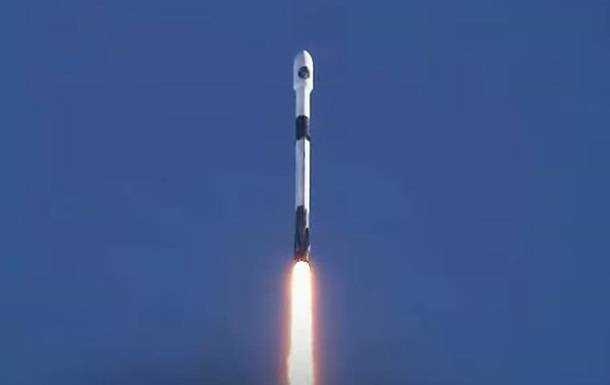 SpaceX получила контракт на запуск спутников Пентагона