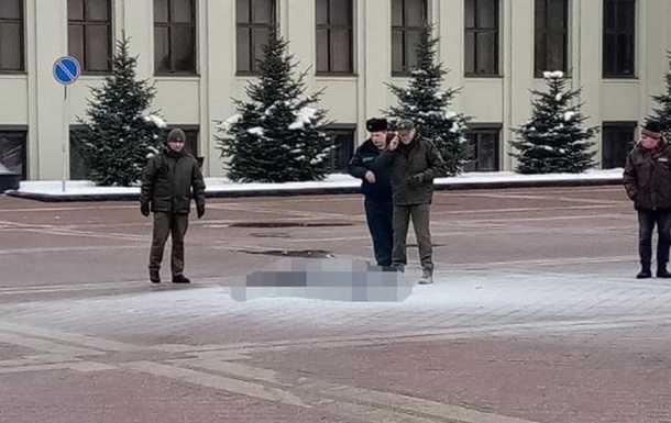 В центре Минска неизвестный совершил самосожжение