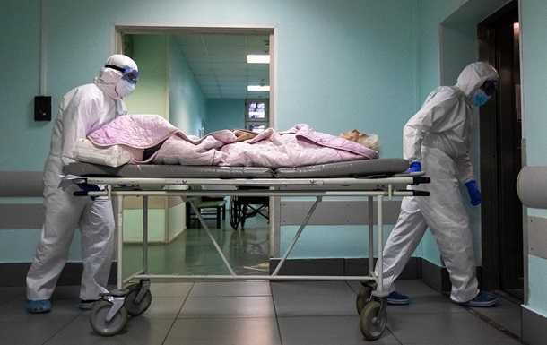 В Украине больными коронавирусом перегружена треть COVID-больниц