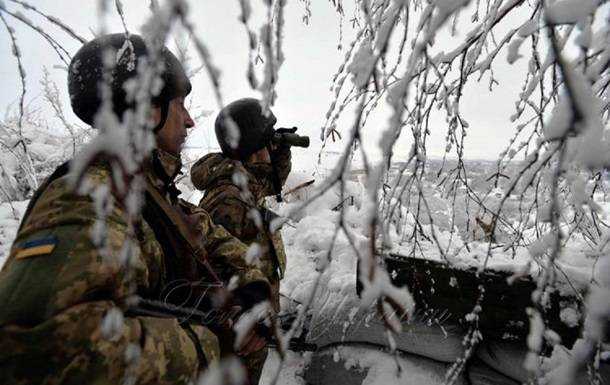 Перемирие на Донбассе: сепаратисты стреляли из пулеметов и гранатометов