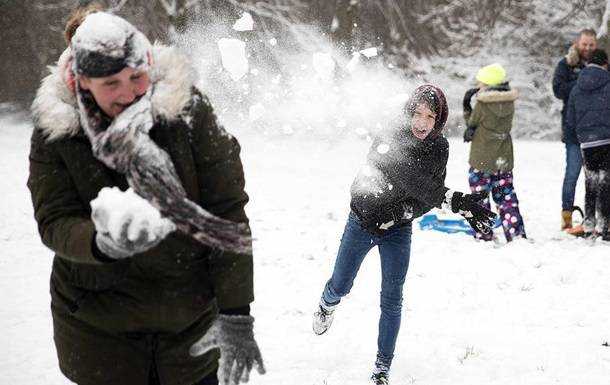 Погода на неделю: в Украине снег и морозы
