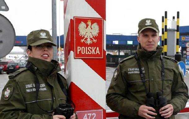 На кордоні з Польщею затримано понад сотню людей з фальшивими документами