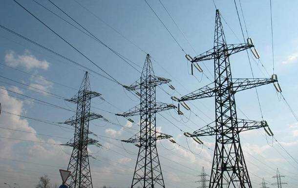 Україна збільшує імпорт електроенергії з РФ