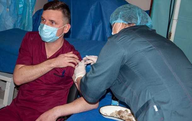 Вакцинація в Україні: відомо про випадки побічних реакцій