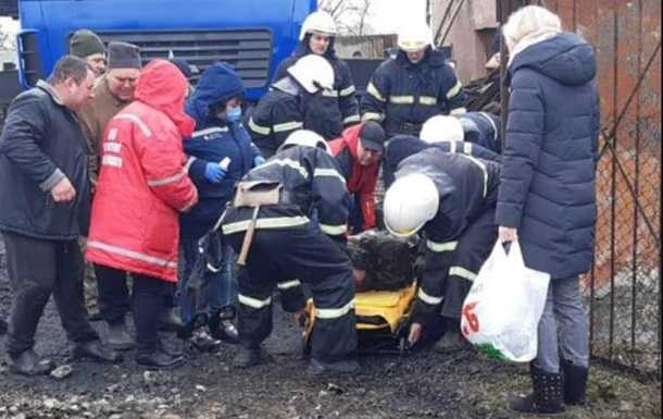 На Миколаївщині врятували чоловіка після вибуху на шкільній котельні