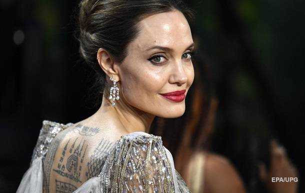 Анджеліна Джолі заговорила про домашнє насильство з боку Бреда Пітта