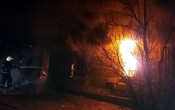 Під час пожежі в Дніпропетровській області загинули троє людей