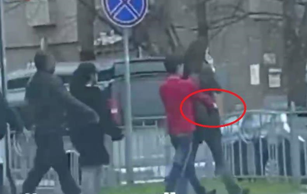 На відео зняли "роботу" злодіїв на вулиці Києва