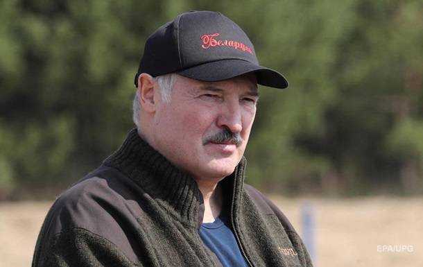На параді 9 травня: Лукашенко розповів подробиці "замаху" на нього