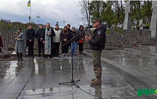 Львівські націоналісти погрожують маршем у Москві