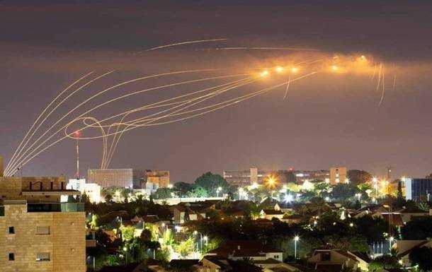 По Ізраїлю за ніч випустили близько 200 ракет