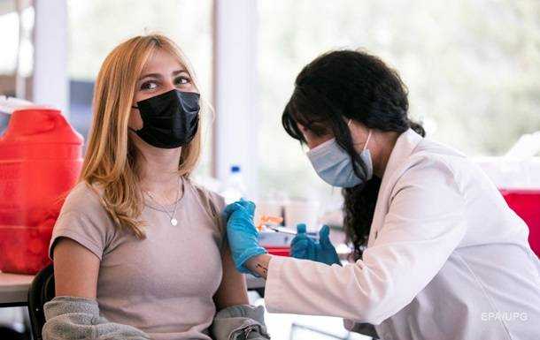 В Естонії стартувала загальна вакцинація від COVID-19