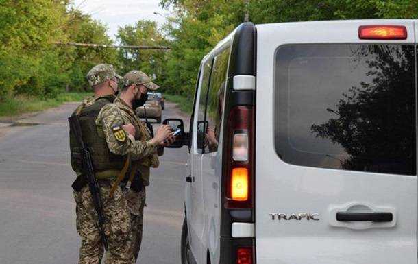 Під Києвом втік злочинець: на дорогах з'явилися автоматники