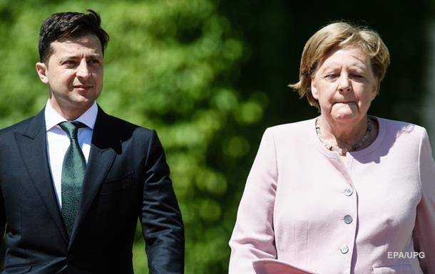 Зеленський про Меркель: Я від неї очікував більшого