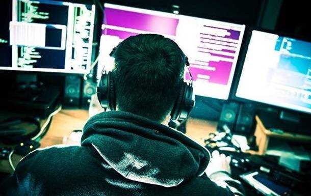 У США сотні компаній зазнали атаки хакерів