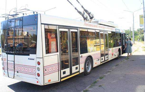 У Запоріжжі пасажири тролейбуса влаштували бійку