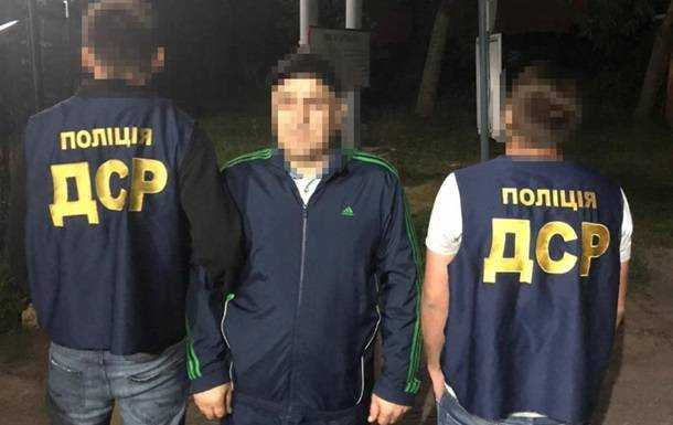 З України депортували "кримінального авторитета" зі списку РНБО