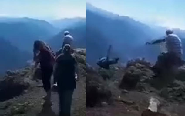 Падіння туристки зі скелі потрапило на відео. 18+