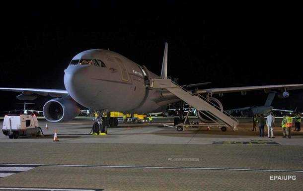 Евакуація з Афганістану: у шасі літака знайшли труп