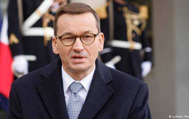 Польський прем'єр застерігає щодо "гібридної атаки" з Білорусі