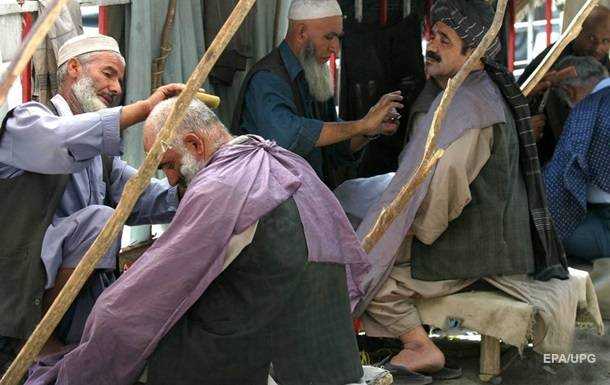 "Талібан" заборонив афганцям стригти бороди