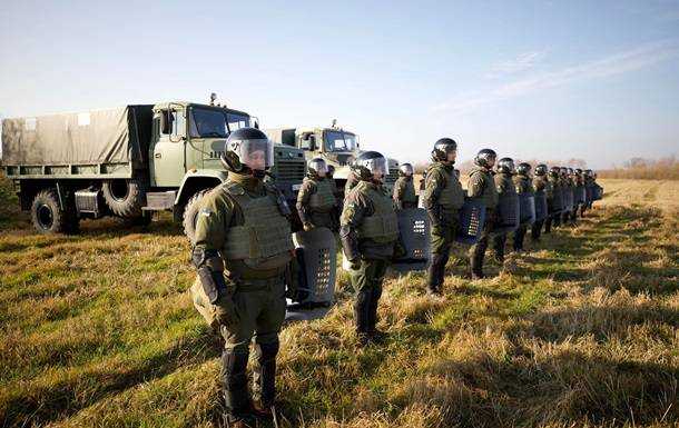 На кордон з Білоруссю додатково відправлять понад 8 тисяч силовиків