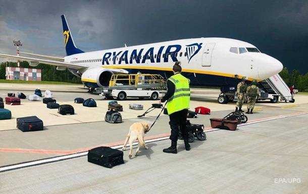 Свідок захоплення рейсу Ryanair владою Білорусі втік до Польщі