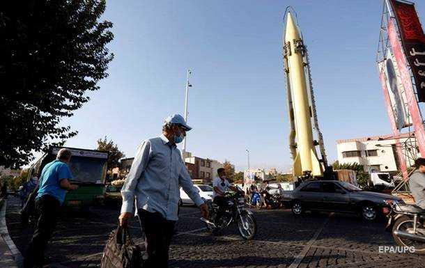 Іран призупинив переговори з ядерних питань