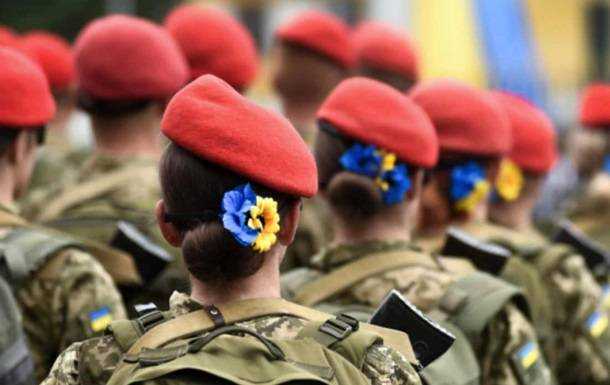 Українки і військовий облік: нардеп заявив про скорочення списку професій