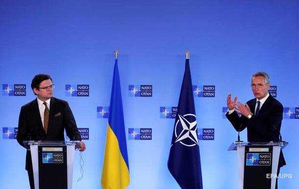 Кулеба не поїде на зустріч Україна - НАТО
