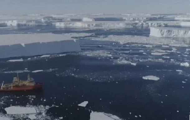 В Антарктиді руйнується "льодовик судного дня"