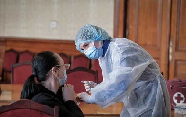 В Україні прискорилися темпи вакцинації