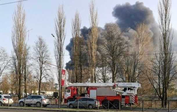 У Брянську загасили пожежу на нафтобазі Транснефти