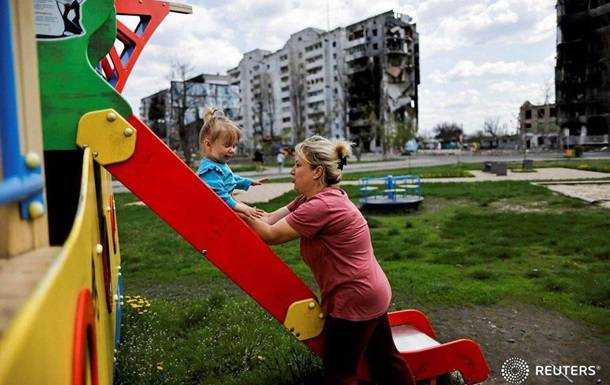 В ОП показали наслідки обстрілів РФ "військових цілей" в Україні