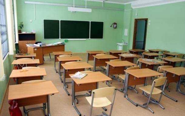 Більшість шкіл в Україні готові до очного навчання - МВС